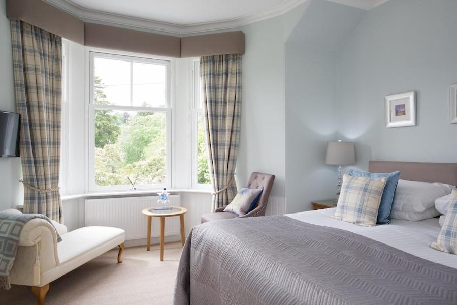 Dunmurray Lodge Guesthouse And Loft Apartment ピトロクリー エクステリア 写真