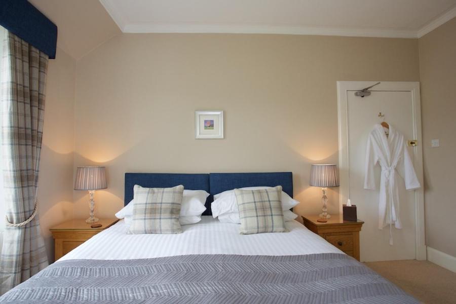Dunmurray Lodge Guesthouse And Loft Apartment ピトロクリー エクステリア 写真