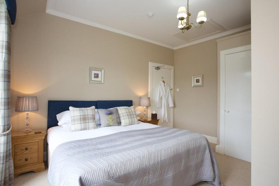 Dunmurray Lodge Guesthouse And Loft Apartment ピトロクリー エクステリア 写真