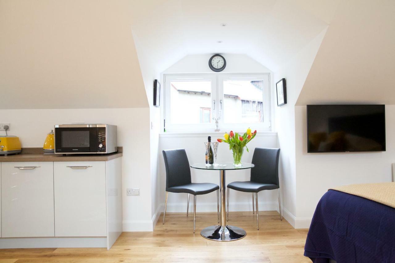 Dunmurray Lodge Guesthouse And Loft Apartment ピトロクリー エクステリア 写真